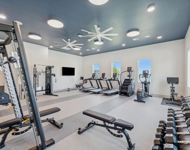 2020 Grandway Drive - Photo Thumbnail 24