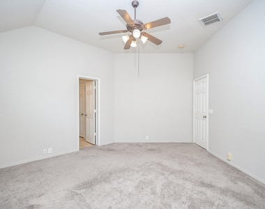 30406 Mesa Valley Drive - Photo Thumbnail 10
