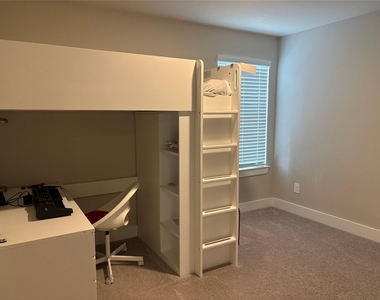 10534 Preserve Way - Photo Thumbnail 22