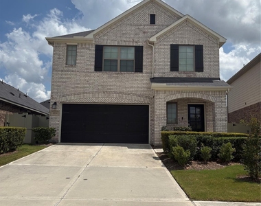 10534 Preserve Way - Photo Thumbnail 1