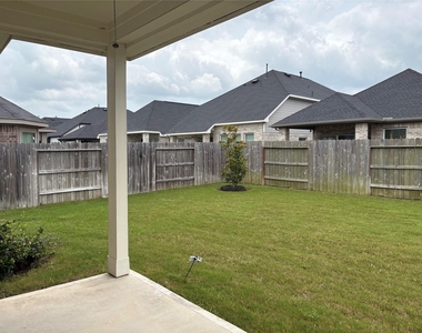 10534 Preserve Way - Photo Thumbnail 32