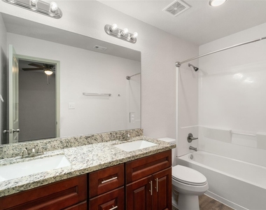 2702 Appian Way - Photo Thumbnail 12
