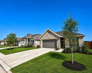3004 Pintail Green Drive - Photo Thumbnail 1