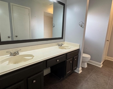12435 Chalmette Street - Photo Thumbnail 22