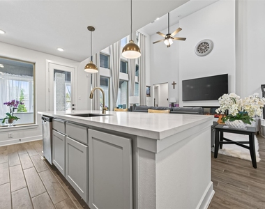 3180 Stingray Cove Drive - Photo Thumbnail 13