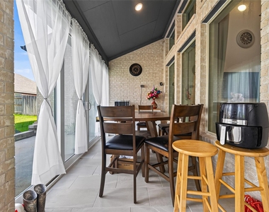 3180 Stingray Cove Drive - Photo Thumbnail 44