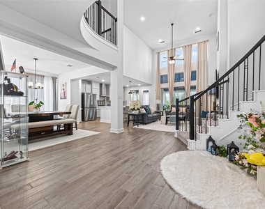 3180 Stingray Cove Drive - Photo Thumbnail 6