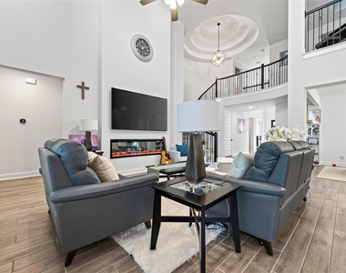 3180 Stingray Cove Drive - Photo Thumbnail 10