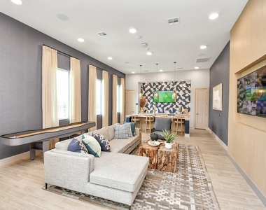 2020 Grandway Drive - Photo Thumbnail 42