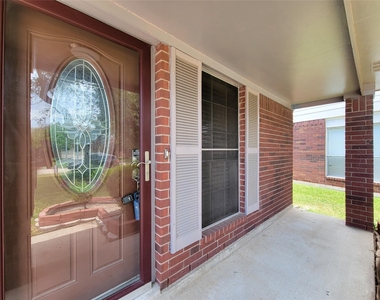 8747 Fondren Village - Photo Thumbnail 1