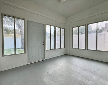 13052 Terrace Springs Drive - Photo Thumbnail 6