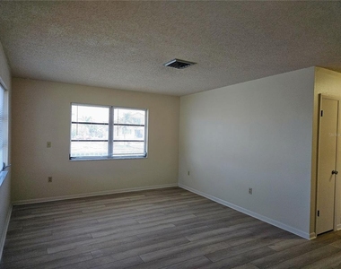 360 137th Avenue Circle - Photo Thumbnail 1