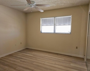 360 137th Avenue Circle - Photo Thumbnail 14