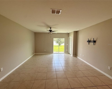 10363 Shady Preserve Drive - Photo Thumbnail 13