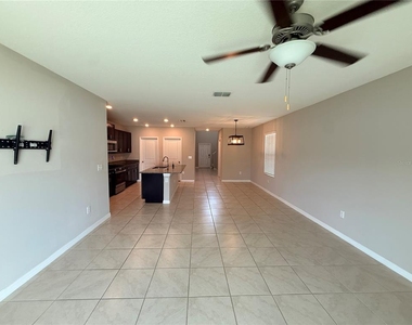 10363 Shady Preserve Drive - Photo Thumbnail 11