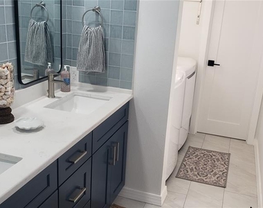 2616 St Josephs Drive W - Photo Thumbnail 17