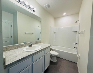2868 Suncoast Blend Drive - Photo Thumbnail 28