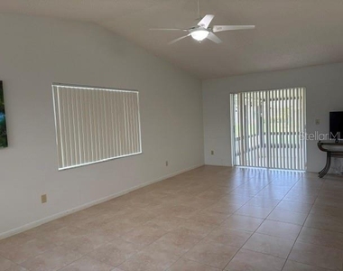 3139 38th Street S - Photo Thumbnail 6