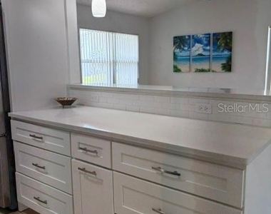 3139 38th Street S - Photo Thumbnail 8