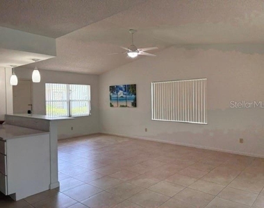 3139 38th Street S - Photo Thumbnail 5