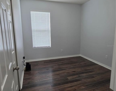4939 Autumn Ridge Drive - Photo Thumbnail 13