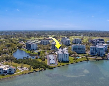 100 Oakmont Lane - Photo Thumbnail 53