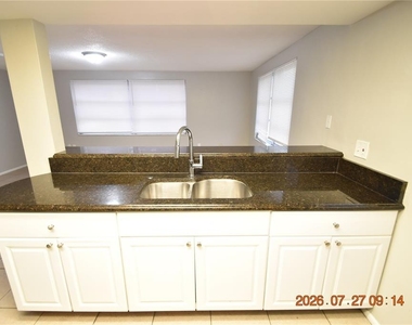 3221 Topp Drive - Photo Thumbnail 16