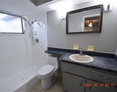 3221 Topp Drive - Photo Thumbnail 21
