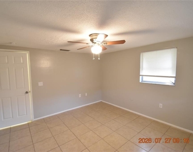 3221 Topp Drive - Photo Thumbnail 20