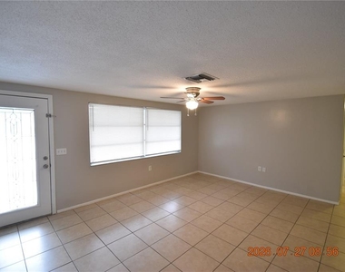 3221 Topp Drive - Photo Thumbnail 1