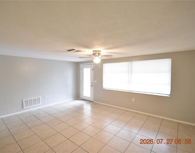 3221 Topp Drive - Photo Thumbnail 2