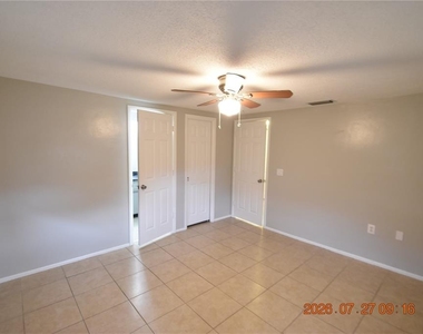 3221 Topp Drive - Photo Thumbnail 19