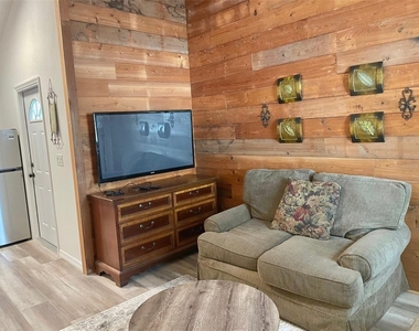 1484 Cleveland Street - Photo Thumbnail 12