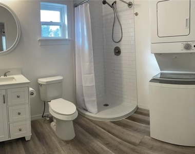 1484 Cleveland Street - Photo Thumbnail 18