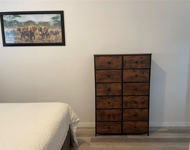 1484 Cleveland Street - Photo Thumbnail 15