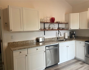 1484 Cleveland Street - Photo Thumbnail 8