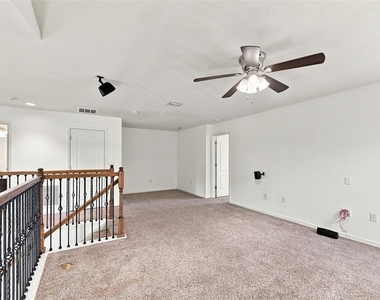 5156 Bay Isle Circle - Photo Thumbnail 8