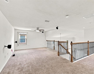 5156 Bay Isle Circle - Photo Thumbnail 20