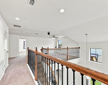5156 Bay Isle Circle - Photo Thumbnail 13