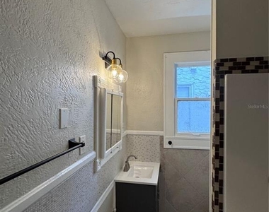2610 Central Avenue - Photo Thumbnail 19