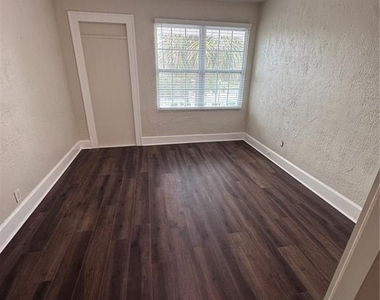 2610 Central Avenue - Photo Thumbnail 26