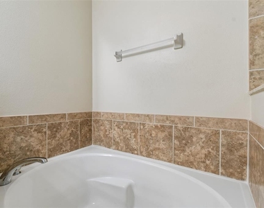 20112 Indian Rosewood Drive - Photo Thumbnail 39