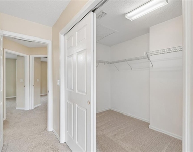 20112 Indian Rosewood Drive - Photo Thumbnail 41