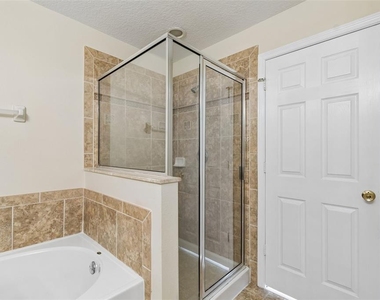 20112 Indian Rosewood Drive - Photo Thumbnail 37