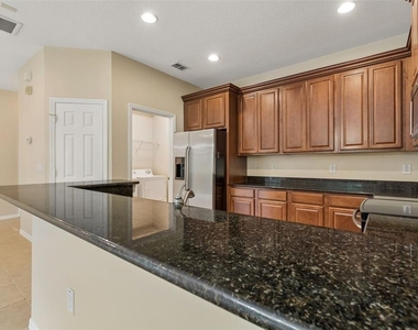 20112 Indian Rosewood Drive - Photo Thumbnail 15