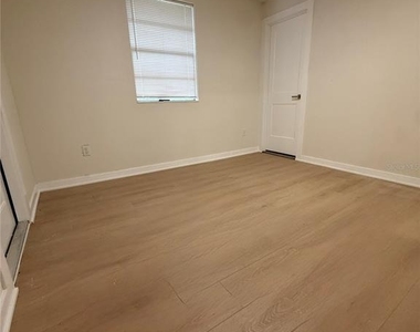 14108 Wilson Street - Photo Thumbnail 10