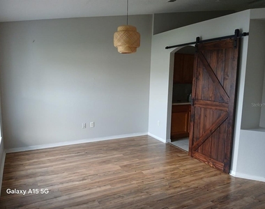 7500 Lullwater Avenue - Photo Thumbnail 1