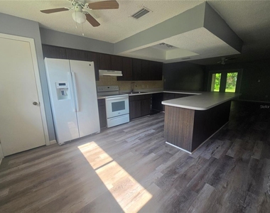 1316 Markham Avenue - Photo Thumbnail 1