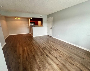10200 Gandy Boulevard N - Photo Thumbnail 8