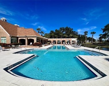 10200 Gandy Boulevard N - Photo Thumbnail 19